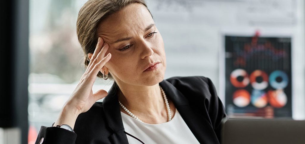 Combating Decision Fatigue: Empowering Executives to Make Better Choices Combating Decision Fatigue: Empowering Executives to Make Better Choices